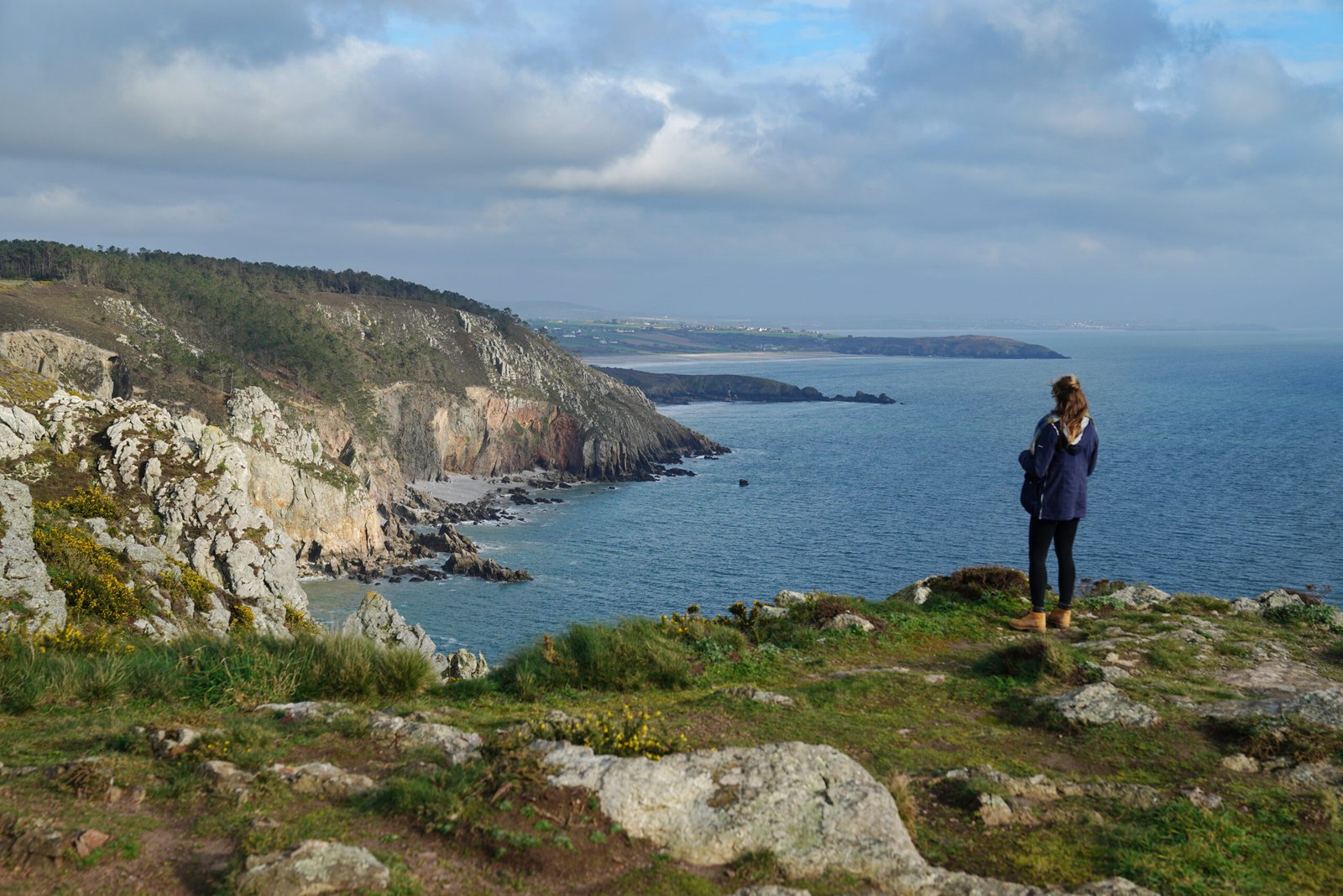 Go beyond the 15 best things to do in Crozon, book a hiking guided tour !